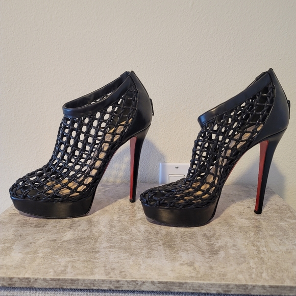Black Louboutin Caged Strappy Leather Bootie Heels 39 - Picture 2 of 10